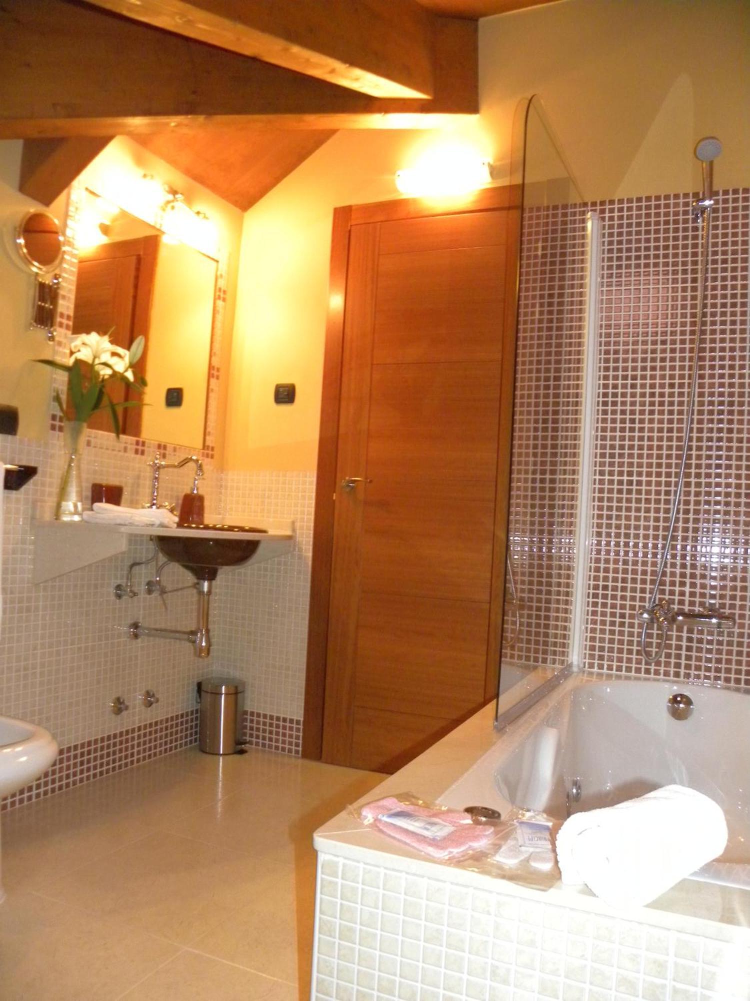 Hotel Valle Del Silencio San Esteban de Valdueza Luaran gambar
