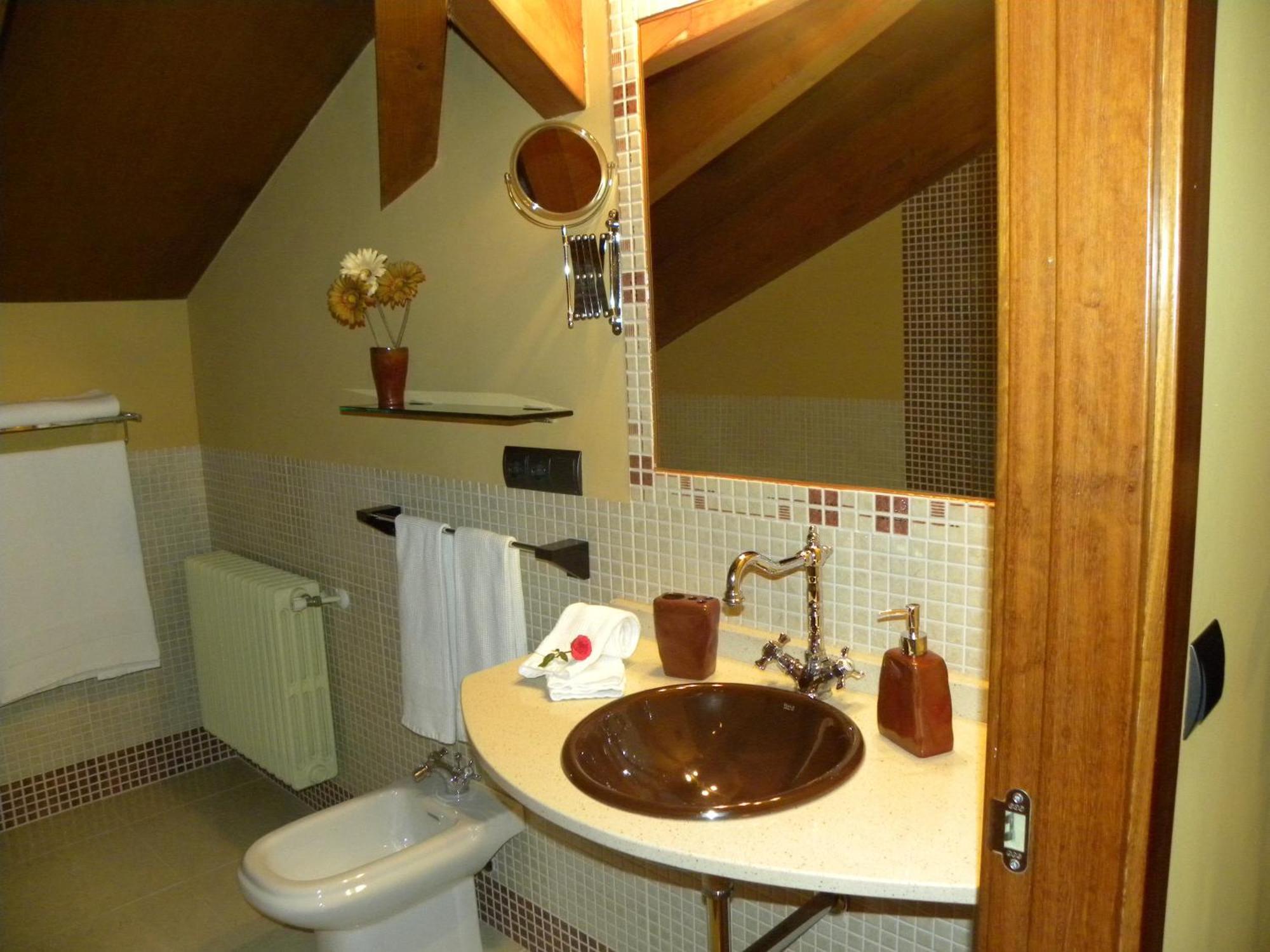 Hotel Valle Del Silencio San Esteban de Valdueza Luaran gambar