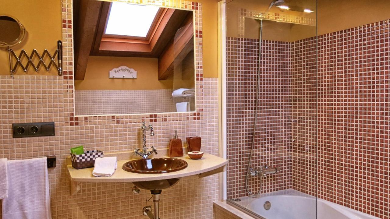Hotel Valle Del Silencio San Esteban de Valdueza Luaran gambar